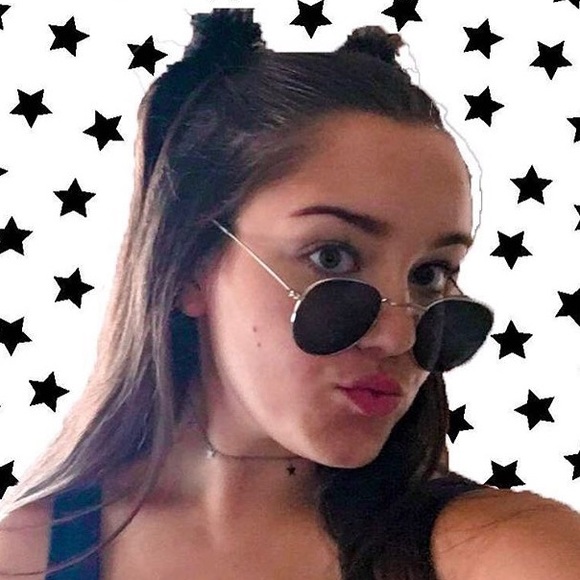 Blue Reflective Oval Sunglasses - Picture 4 of 4